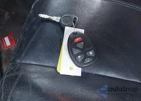 2011 GMC Yukon Xl 1500 Slt z USA, uszkodzony, nr VIN 1GKS1KE02BR381475